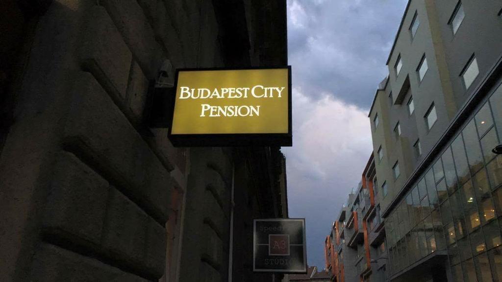 Budapest Citi Guesthouse - Self Check In